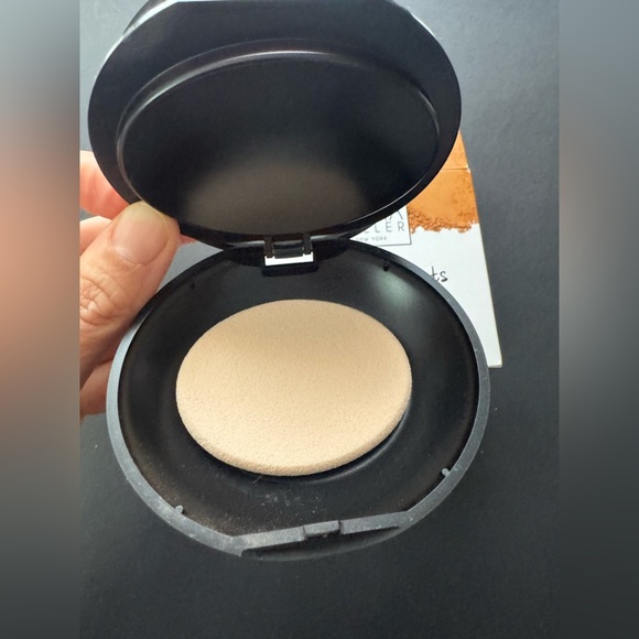 Laura Geller BAKED ELEMENTS Foundation, Deep .19 oz - Picture 9 of 10